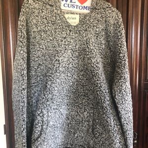 Dylan by true grit Sherpa hoodie with front pocket